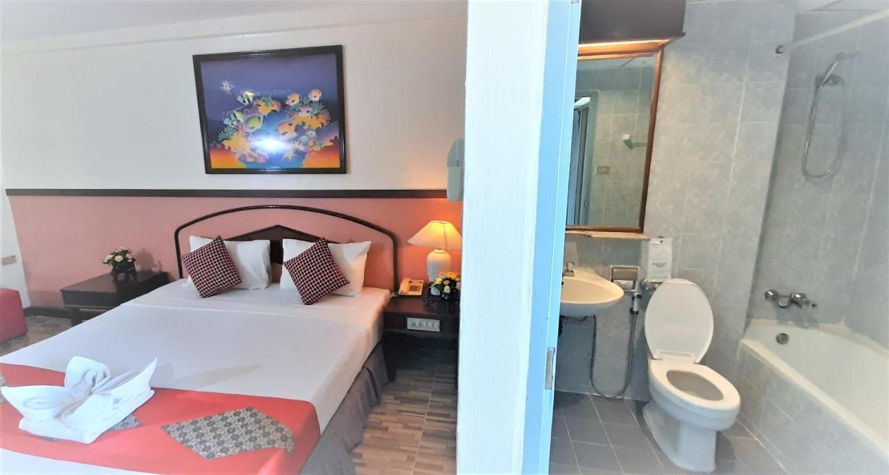 D2 Lamoon Resotel Phuket Buitenkant foto